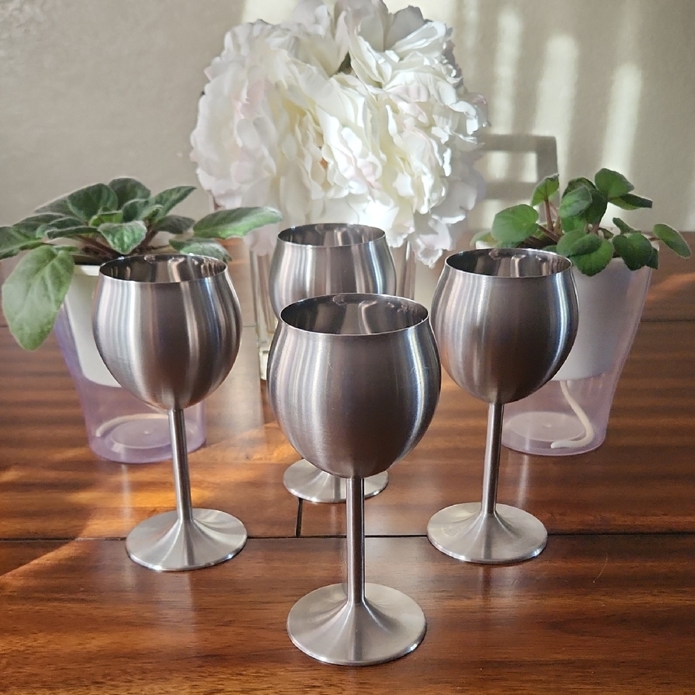 Endurance 18/8 Stainless Steel 8oz Wine Glass Set of 4